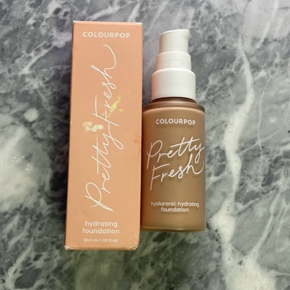 Colourpop Pretty Fresh Hydrating Foundation‎ Light